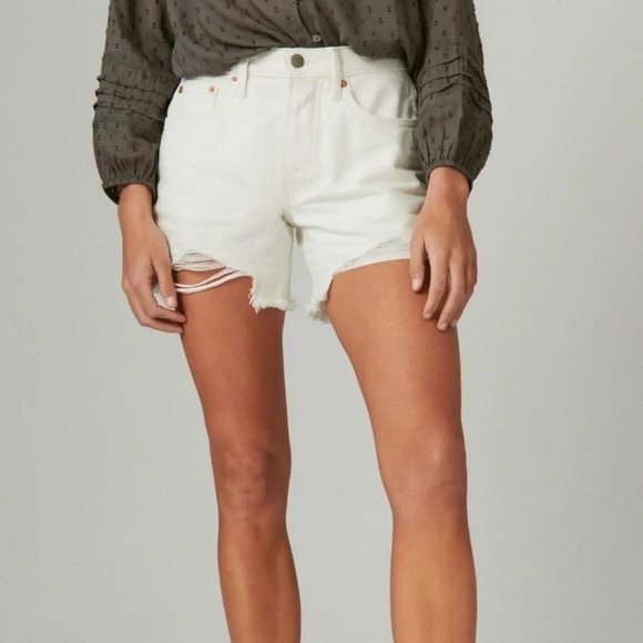 Lucky Brand 90s midi short size 12/31 white nwt - Picture 1 of 1